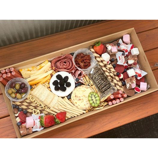 XL Mixed Lovers Platter