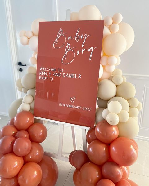 Luxe Personalised Acrylic Sign with Garland